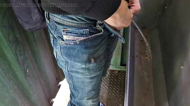 Pissing on the street - pissing compilation