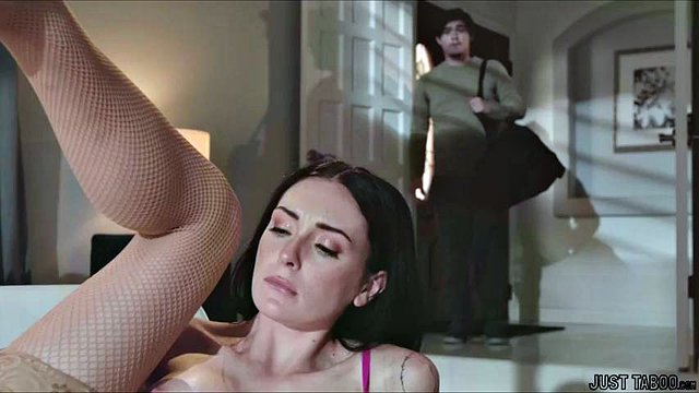 If you can CAM, you can FUCK me too!