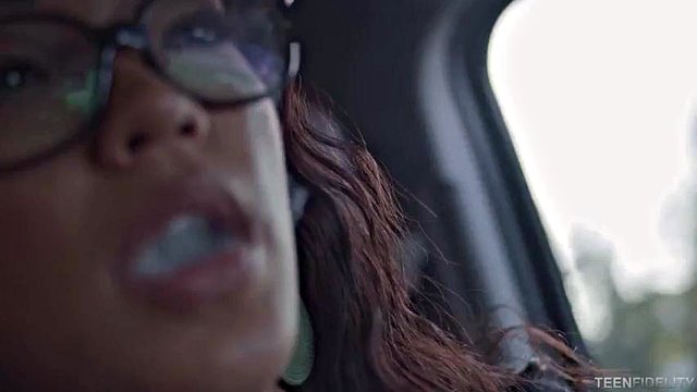 Beautiful ebony, amazing fuck: Blowjob, Doggy & Missonary Porn