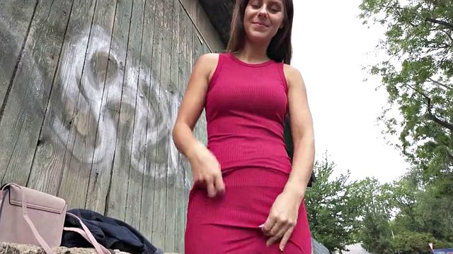 Public agent Her perfect ass makes him want to fuck her outdoors in public