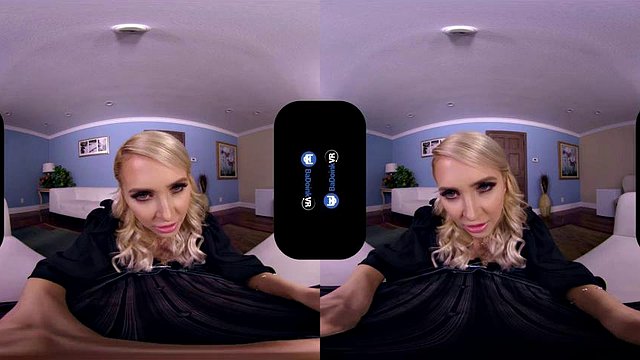 Lynxx: Blowjob, Doggy & Cowgirl VR-porno