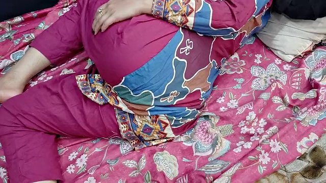 XXX Desi when I fuck my stepdaughter, I see that her pussy is so cute