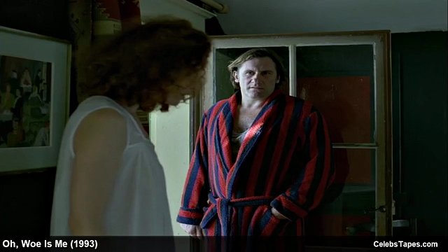 Hairy pussy and erotic video of Laurence Masliah
