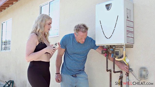 Blonde Housewife Charlie Ford Blows and Fucks Mechanic Clark Kent