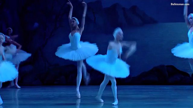 hung ballet: swan lake