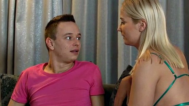 Please Me More - S1:E2