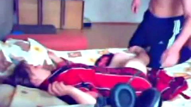 Kinky Couple Fuck On A Bed: Hardcore, Amateur & Stripchat Porn