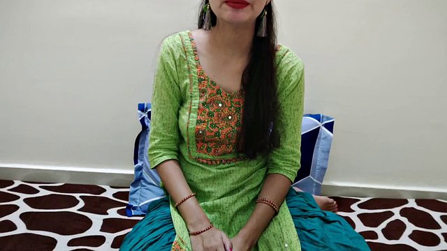 Indian sasumaa ki Chut ko Damad ne Rat Bhar jam kr pela vidéo complète avec audio hindi clair MODÈLE - SLIM GIRL saarabhabhi6