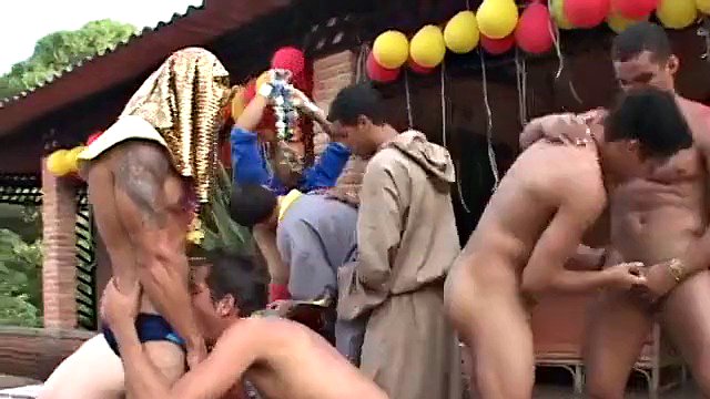 Playful Dude Organize Masquerade Party Which Turned in Great Gay Sex Perty