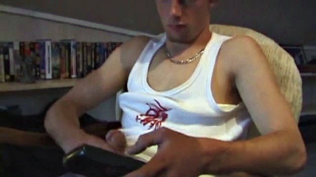 Skateboarder Vince O'Neil takes a walk after a long day on the board. He was hoping to pick up girls at the skate park, but comes back empty-handed. So he puts his hand to work, and with a little help from his friend , pump the cum load.