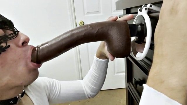 Horny Sissy Sucks BBC (follow my Onlyfans for more)