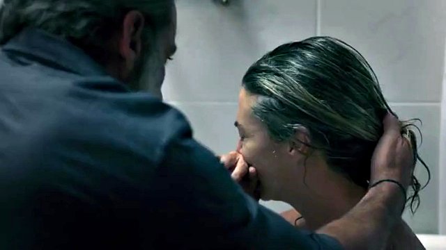 Playing with Fire (Play with fire) sex scene complication