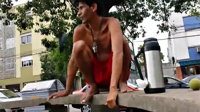 str8 india freeballing and bulge