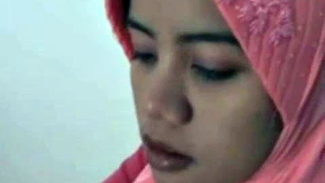 Arab Wife Gets A Job: Blowjob, Doggy & Missonary Porn