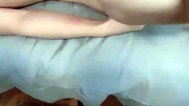 China live broadcast eats them all, a beautiful late night snack, the beautiful girl eats and screams, 69 deep throat riding on top, white tiger abalone is pink and tender, and finally blowjob and ejaculate, eat them all, a beautiful late night snack