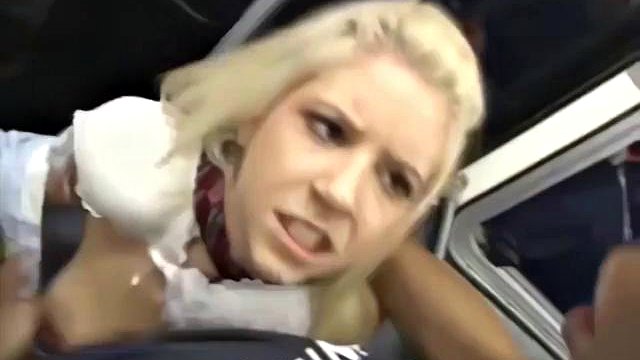 Tessas Busfahrt (Upscaled)