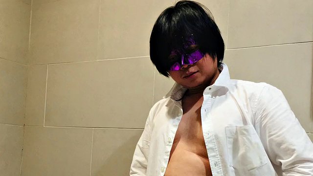 Nice shots of creamy cum, a selection of this young Asian handsome guy who is ready to offer everyone
