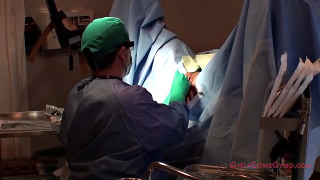 Daisy Ducati Under Goes Surgical Procedure By Doctor Tampa