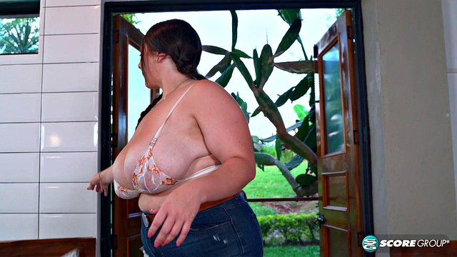 Amanda Milana: Busty Latina Maid from Steamy Dreams