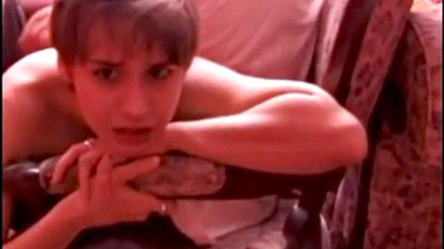 Anabelle Takes Her Spanking 2: Amateur, Stripchat & Fetish Porn