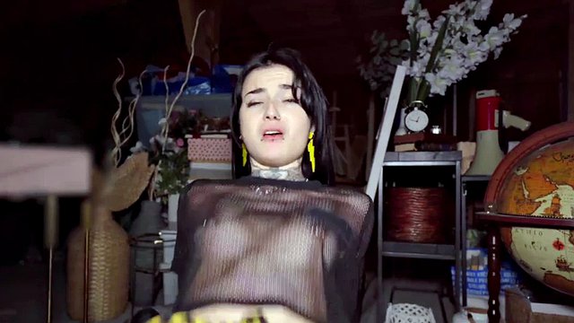 Public Agent French babe Crystal Cherry outdoor blowjob and big cock in POV