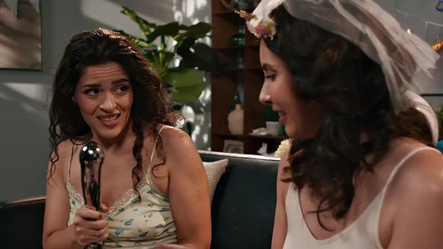 LEZ BE BAD - PAWG Brides Casey Calvert & Victoria Voxxx Have ROUGH ANAL Fun With Double-Ended Dildo