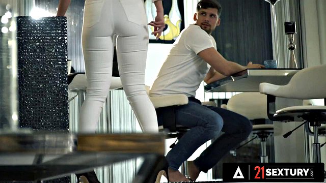 Foot Worshipper Pounds Redhead Kaisa Nord's Tight Ass