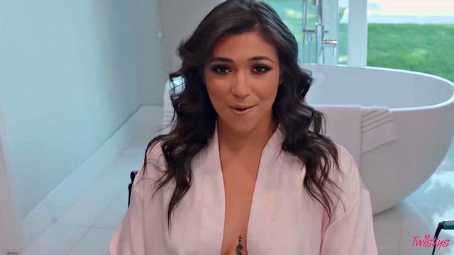 Big-Tits Brunette Jenna Foxx and Brooklyn Gray Lick Pussies