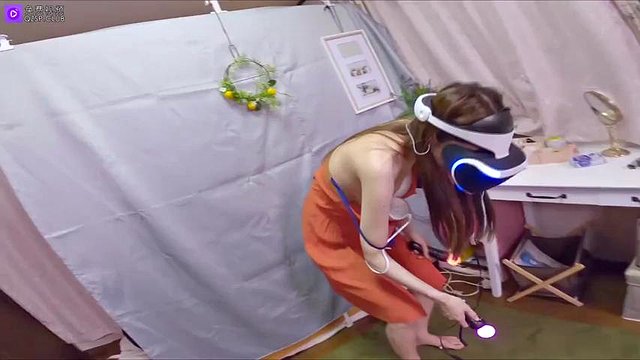 Domestic Amateur Universe VR Girl