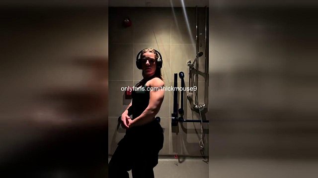 Barely Legal Girl Gets Fingered Hard During TikTok Livestream!