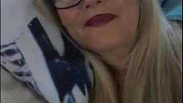 Amateur big booty blonde mature teasing and ass spanking