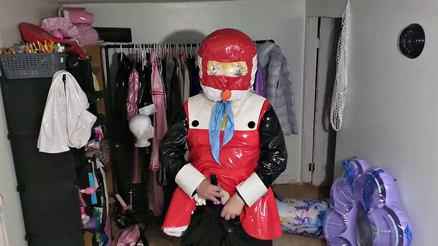 PVC Cosplay Kigurumi Breathplay in a Homemade Hood Long Version