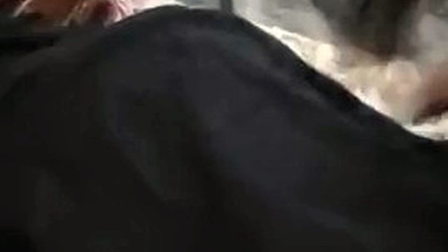 Pakistani boy sees his aunt and masturbates