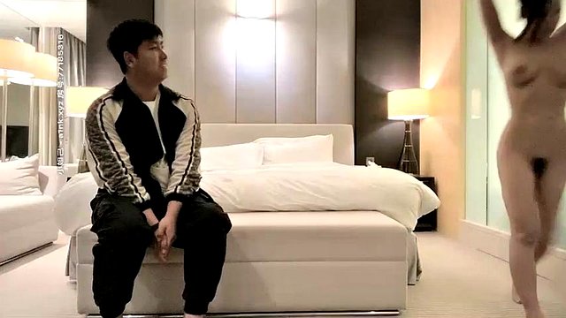 Amateur - Hot Big Tits Prostitute Fucked Super Hard And Keeps Screaming