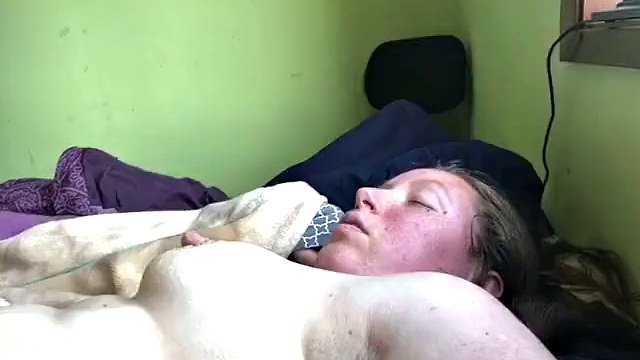 passionate kisses and foreplay lead to a creampie