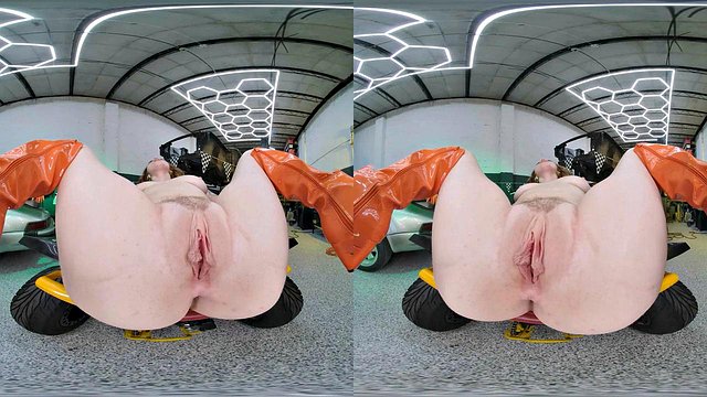 Lucy Foxx As Princess Daisy Wants You To Bend Her Over And Bang Her Right Here In This Garage