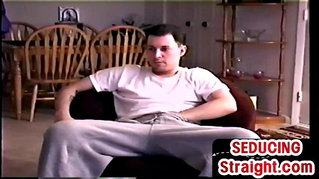 Amateur str8 jock hard cocksucked by gay