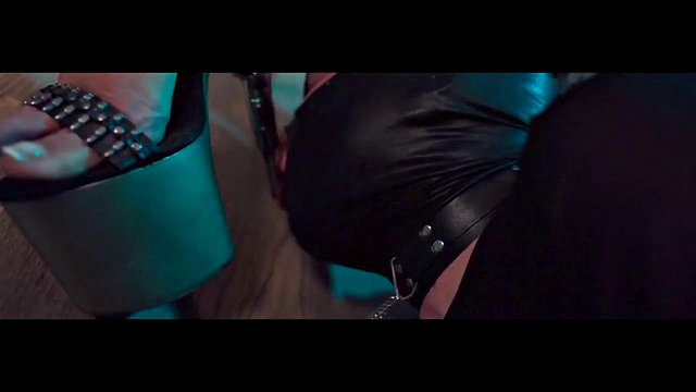 Mature LeSBian Domme Gapes Sub's Big Ass Gape Wide