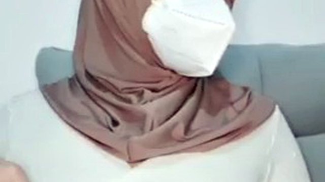Fucking Horny Hijab Chick