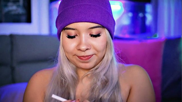 IamValentina30 - pompino fumante