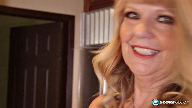Granny's Kitchen Magician: A Fuck Machine! - Mia Milf