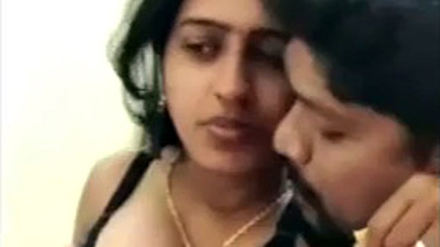 Indian married hot nude sex with lover