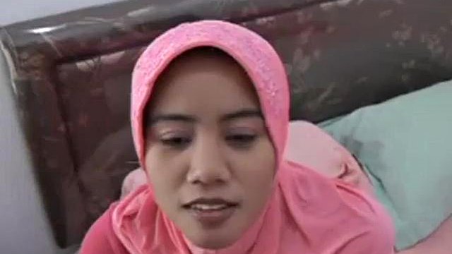 Beautiful Widow Hooded Malang