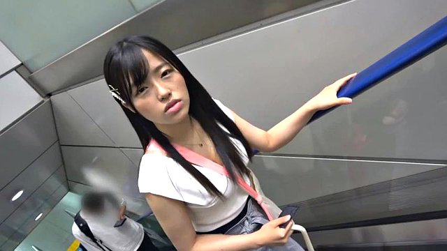 Asiatisches Badezimmer gefickt: Blowjob, Doggy & Big Dick Porn