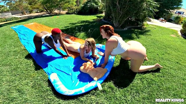 Busty BBW Abigaiil Morris, Octavia Red and Deja Marie Pound Pussies with Double Penetration in Public