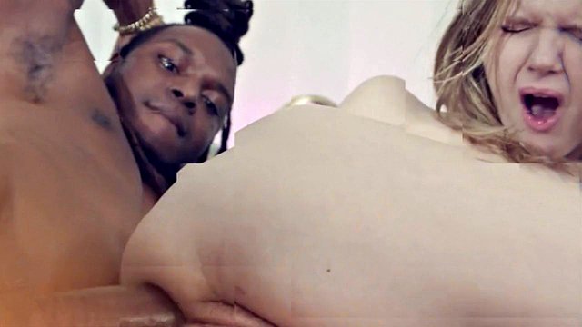 Horny Supermodel Wants Her Photographer's Monster Cock - BlacksOn Blondes - Isiah Maxwell