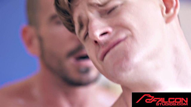 استوديوهات فالكون - بادي أوبريان كبير الديك الخام الملاعين جون جاي الخام