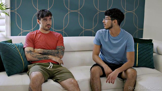 Spencer Scott Gets Nasty, Takes Deep Pounding In Hot Hardcore Action!