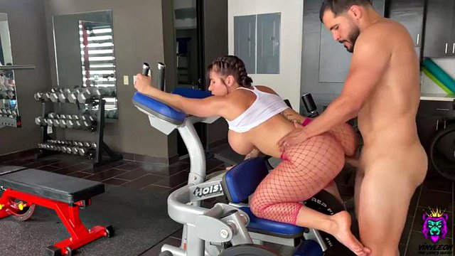 prostitutas de academia: Boquete, Doggy & Missonary Porn