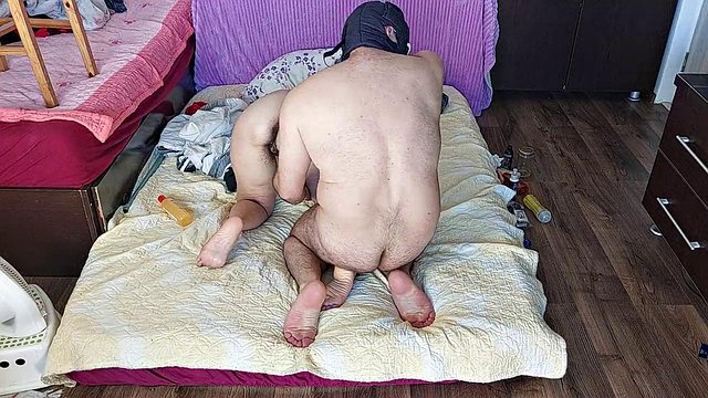 Massaggio con olio scivoloso di Amateur_MS per una mora sexy